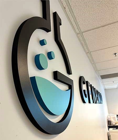 Custom dimensional letters and graphics